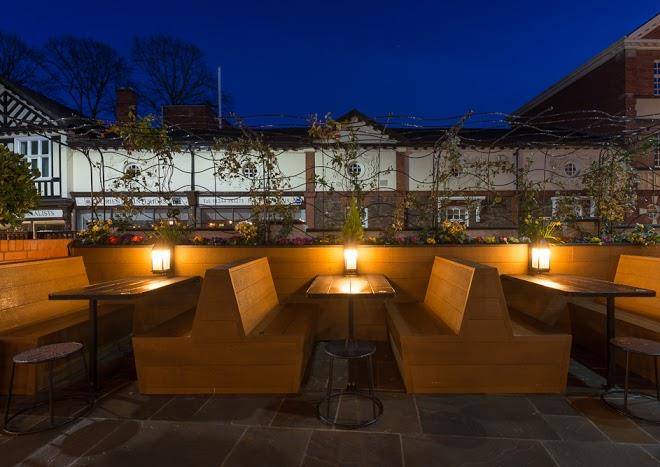 The Bull And Stirrup Hotel Image