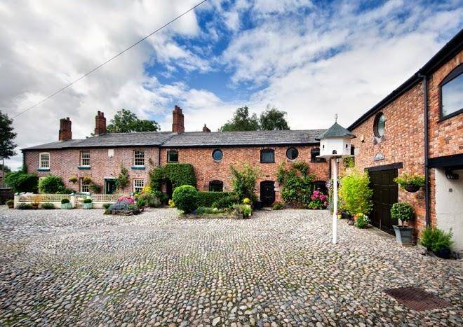 The courtyard cheshire luxury self catering cheshire barn