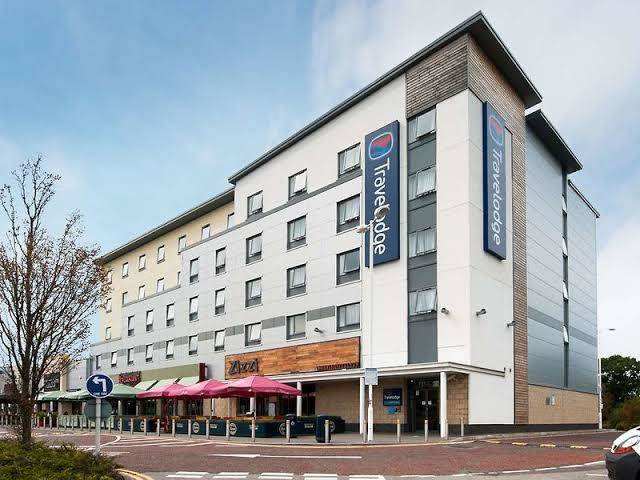 Travelodge cheshire oaks