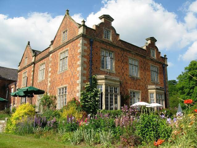 Willington hall