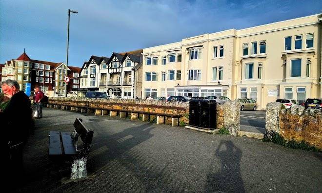 Bay Marina Hotel Image