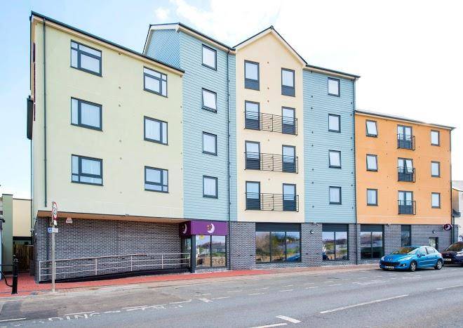 Premier Inn Bude Hotel Image