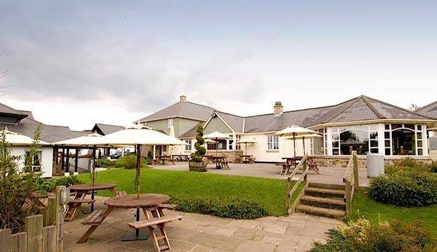 Premier inn truro hotel