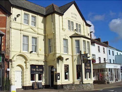 The globe hotel