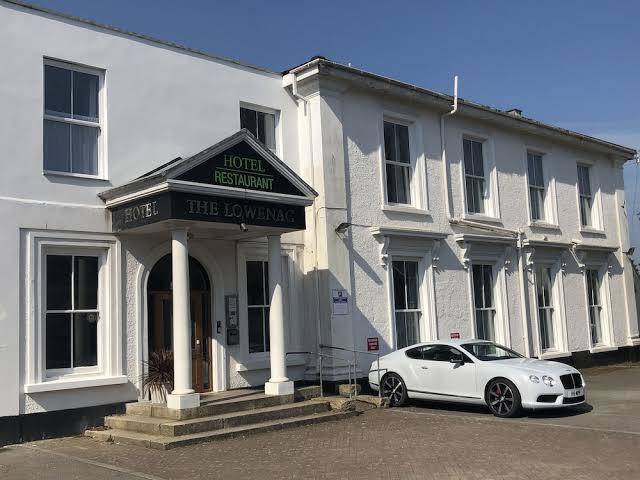 The lowenac hotel