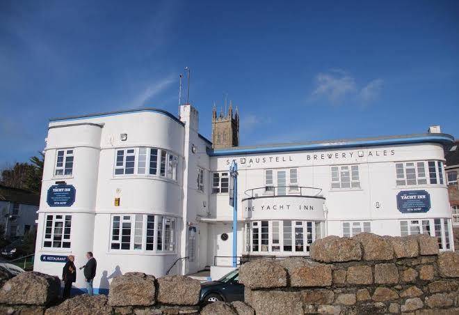 The yacht inn