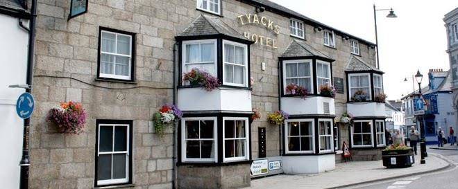 Tyacks hotel