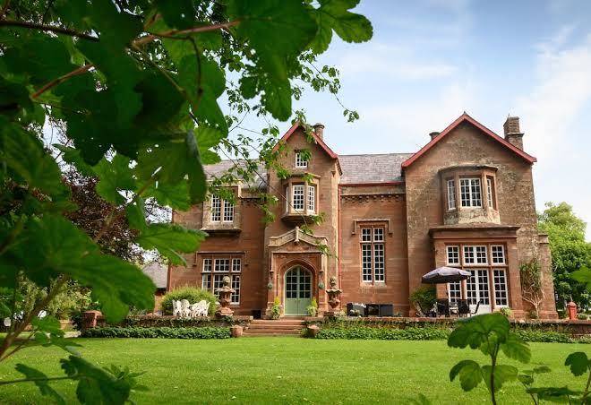 Heads nook hall bed and breakfast