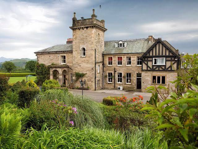 Hundith hill hotel