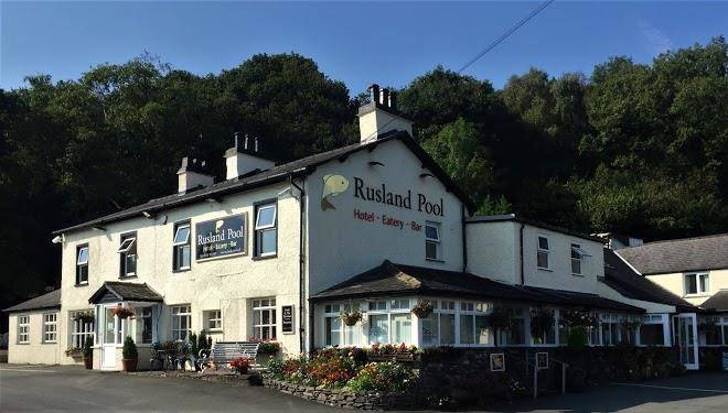 Rusland pool hotel