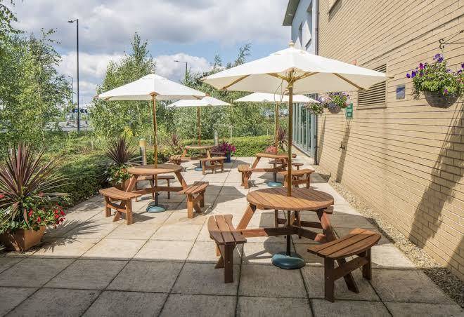 Holiday Inn Express Doncaster Hotel Image