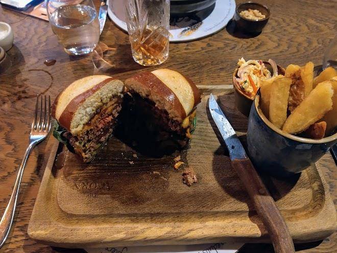 Acorn inn