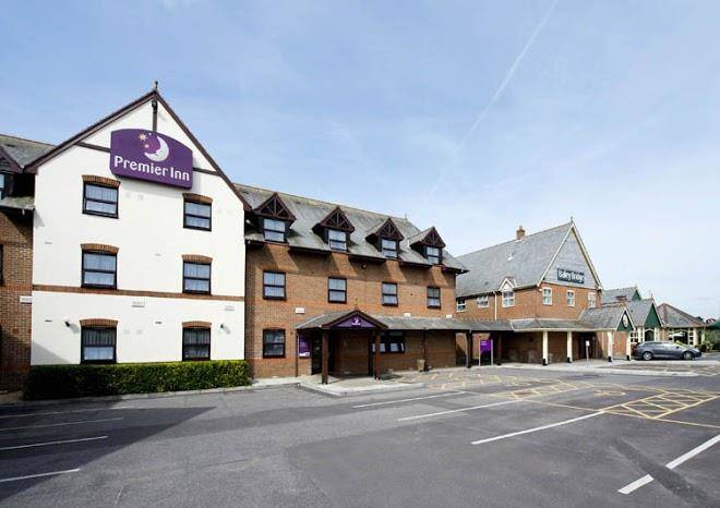 Premier inn christchurch west hotel