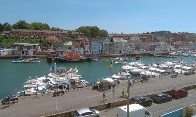 Sandcombe Hotel Image