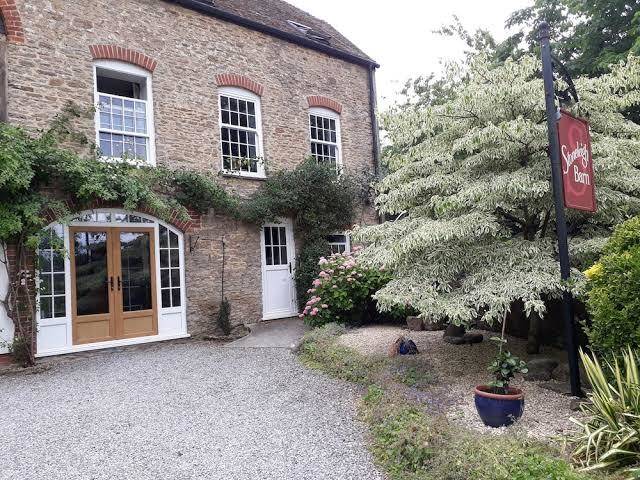 Stoneleigh barn