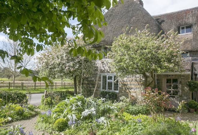 Tudor cottage