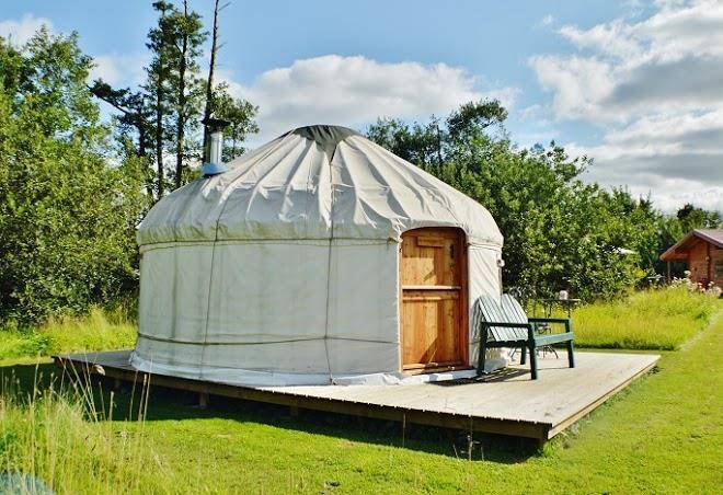 Acorn glade glamping