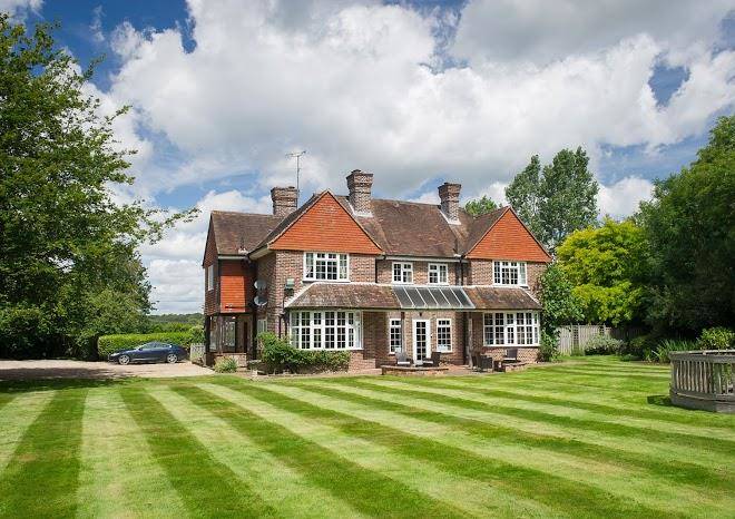 Claverton house hotel battle