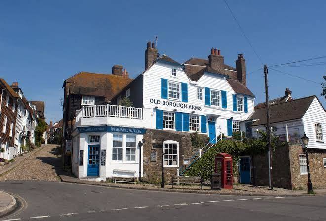 Old borough arms