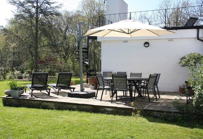 White lodge luxury bed and breakfast