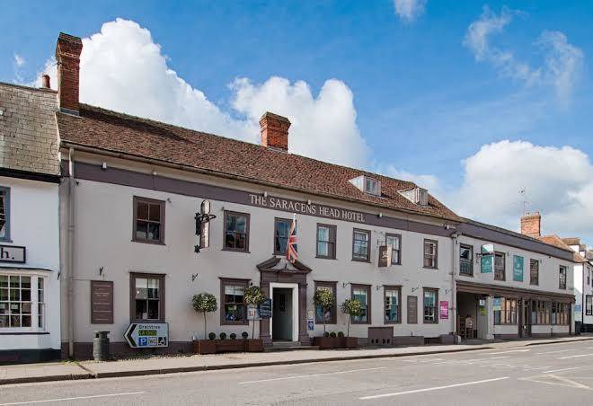 Saracens head hotel