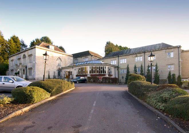 Premier inn stroud hotel