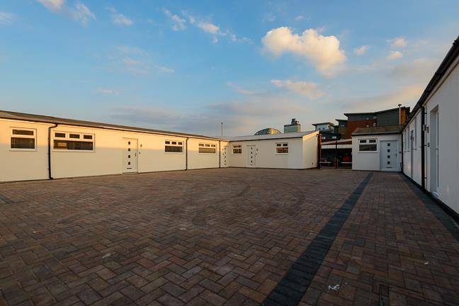 City gate suites