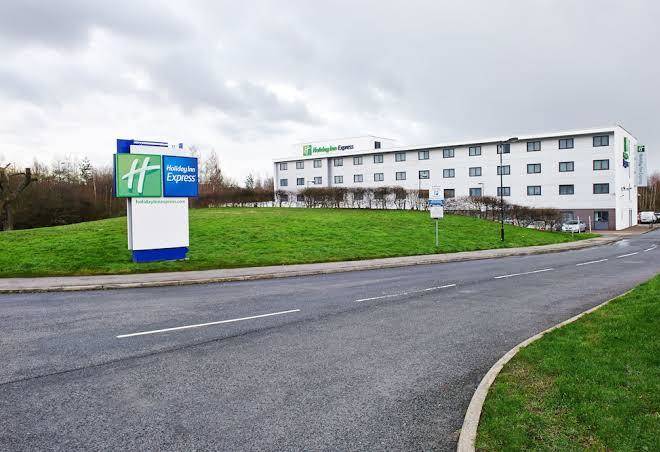 Holiday inn express manchester airport