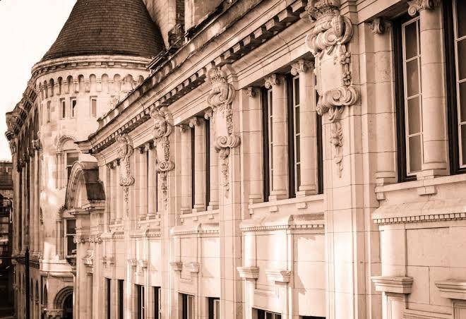 Stock exchange hotel