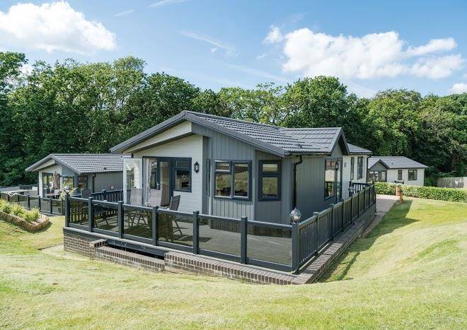 Hoburne naish holiday park