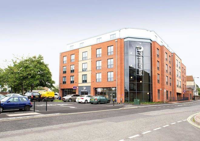 Premier Inn Basingstoke Town Centre Hotel Image