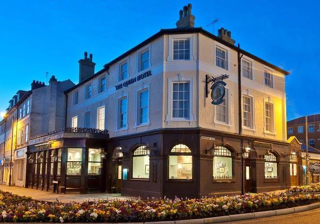 The queen hotel