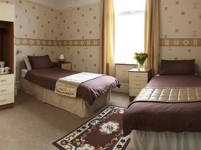 Oakroyd hotel
