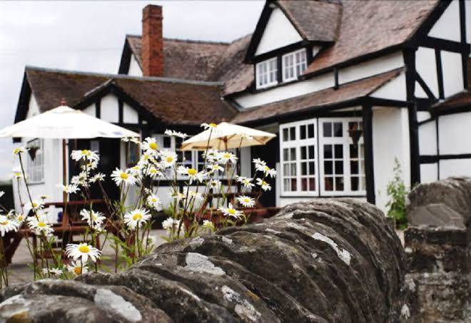 Englands gate inn