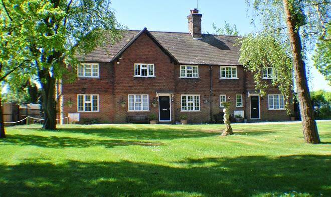 Berrygrove Lodge B&b Image