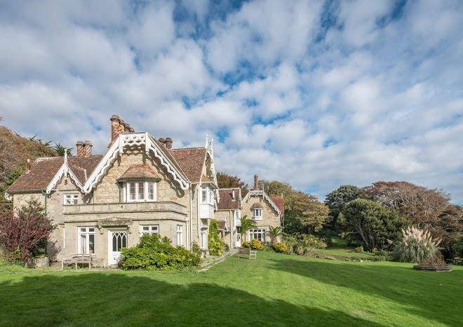Lisle combe
