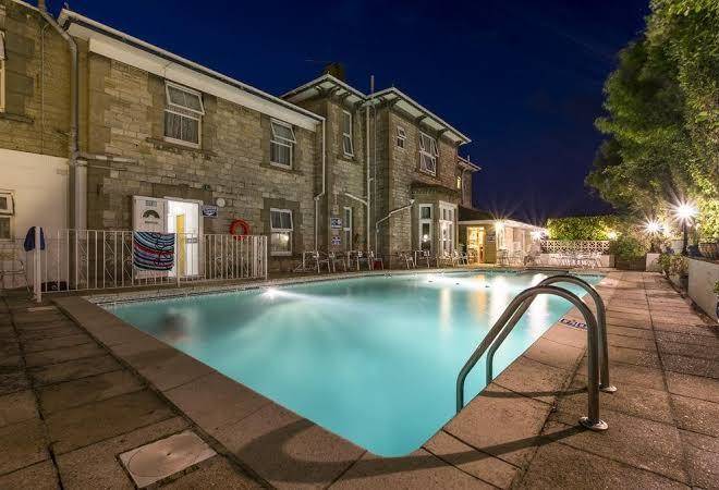 Queensmead Hotel Image