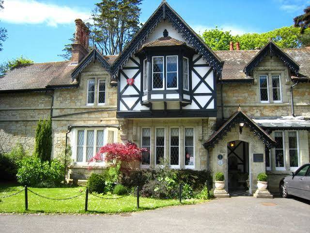 Rylstone manor hotel