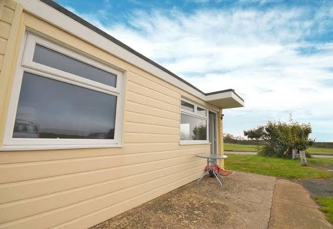 Sandown Bay Holiday Park Image