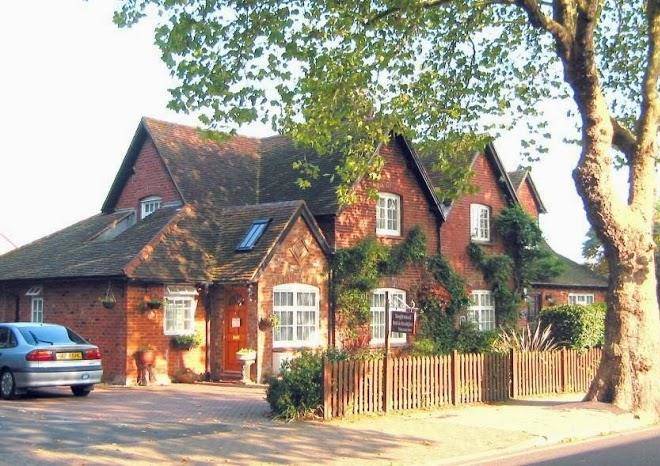 Acacia lodge
