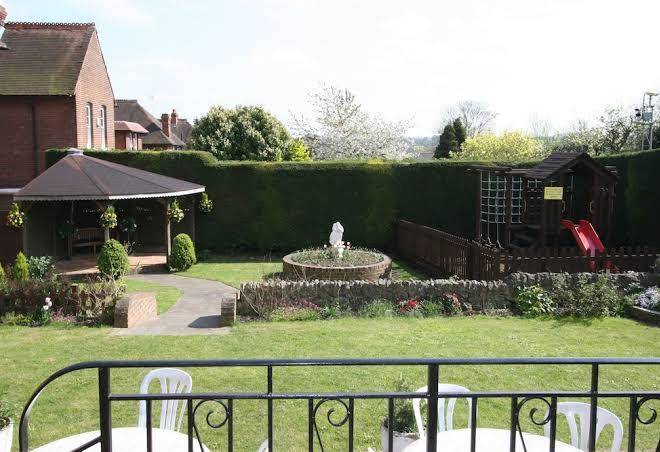 Grange moor hotel