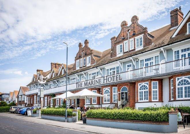 Marine hotel