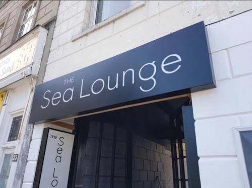 Sea lounge