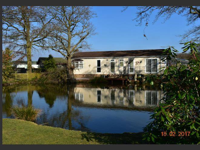 Woodlands Park Image