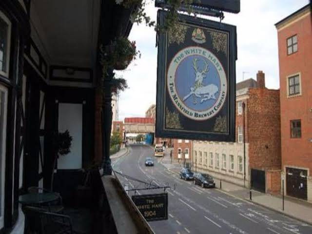 The white hart hotel