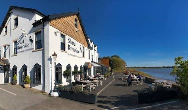 Shard riverside inn