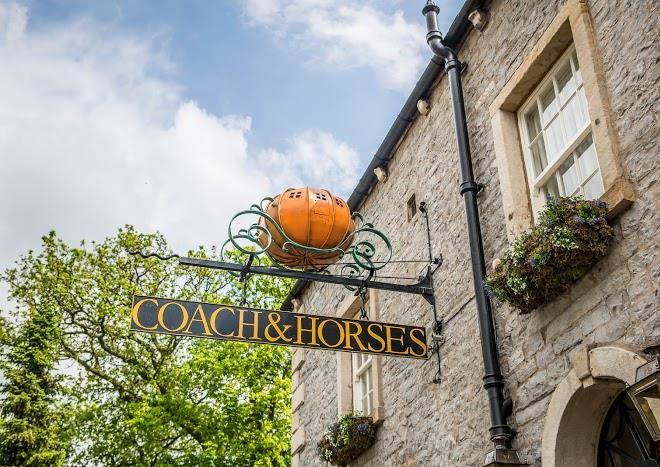 The coach & horses