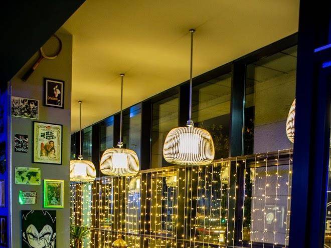 The gateway bar & grill