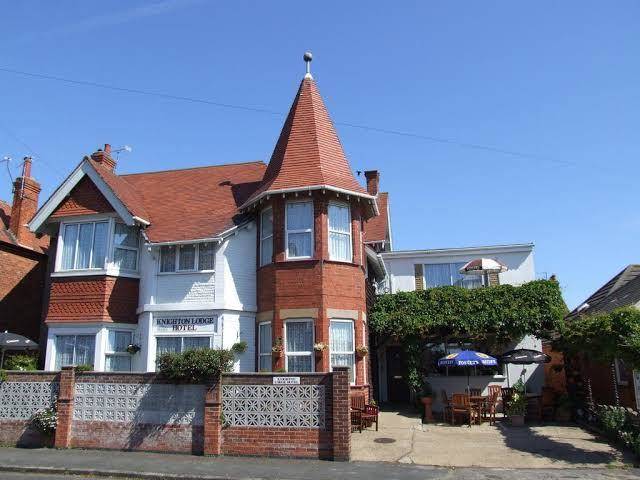 Knighton Lodge Hotel Image