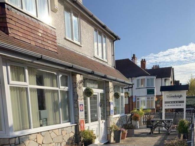 Stoneleigh Hotel Image